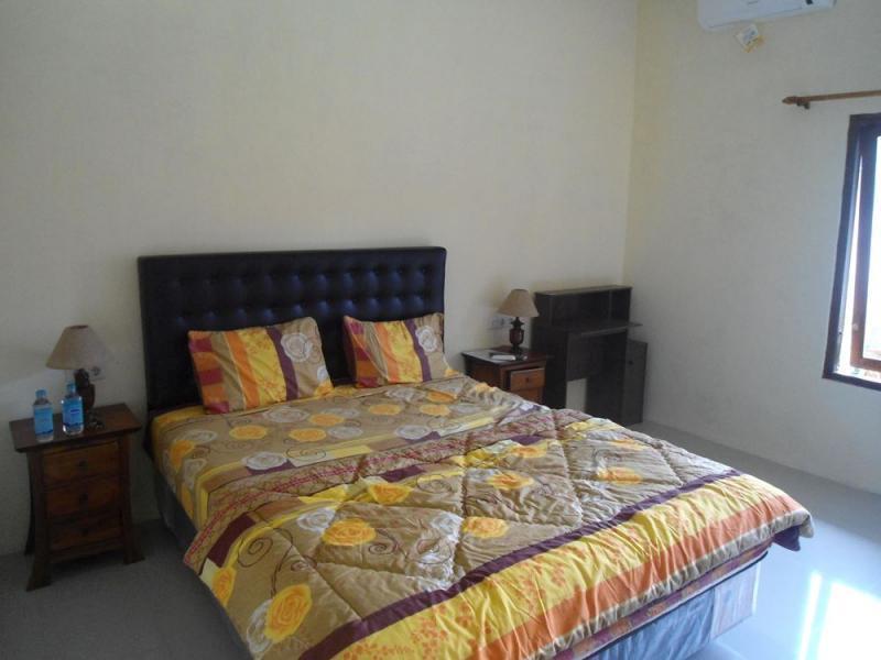 Beto Guesthouse Kalasan Esterno foto